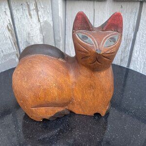 Wooden Simese Cat Figurine Sculpted MCM Hand Carved 5.5" x 5.5".